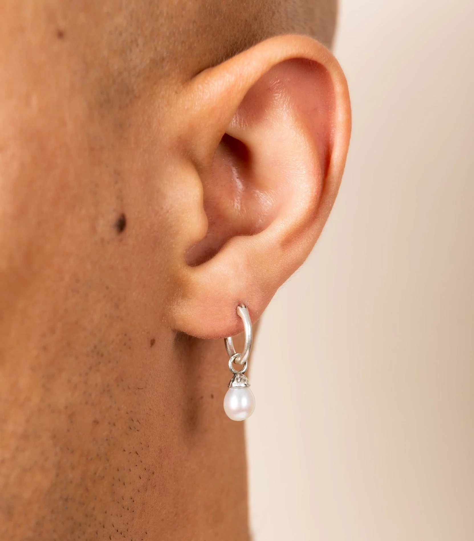 Freshwater Pearl Sterling Silver Earring - Image 3