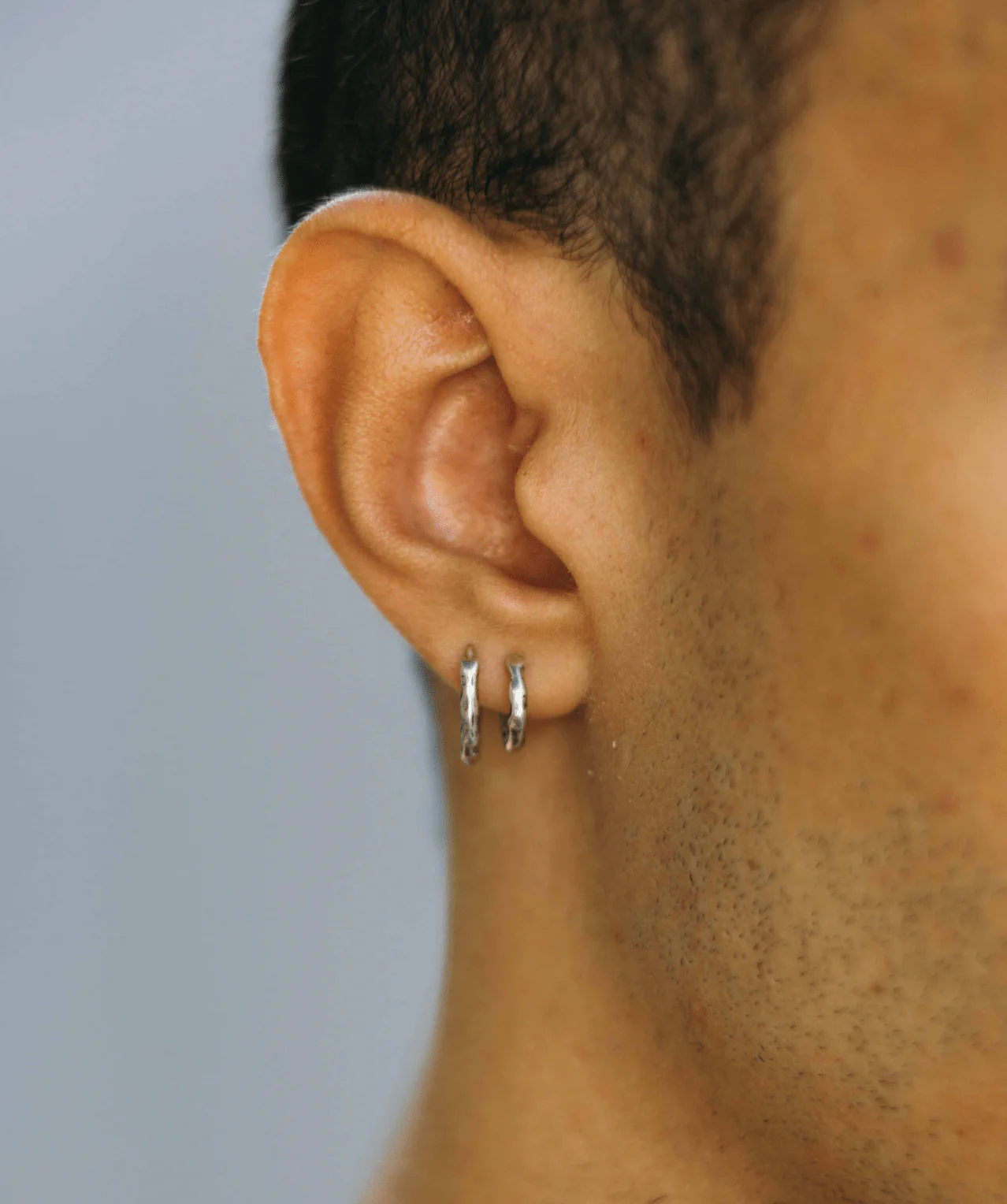 Maxi Hammered Sterling Silver Hoop Earring - Image 3