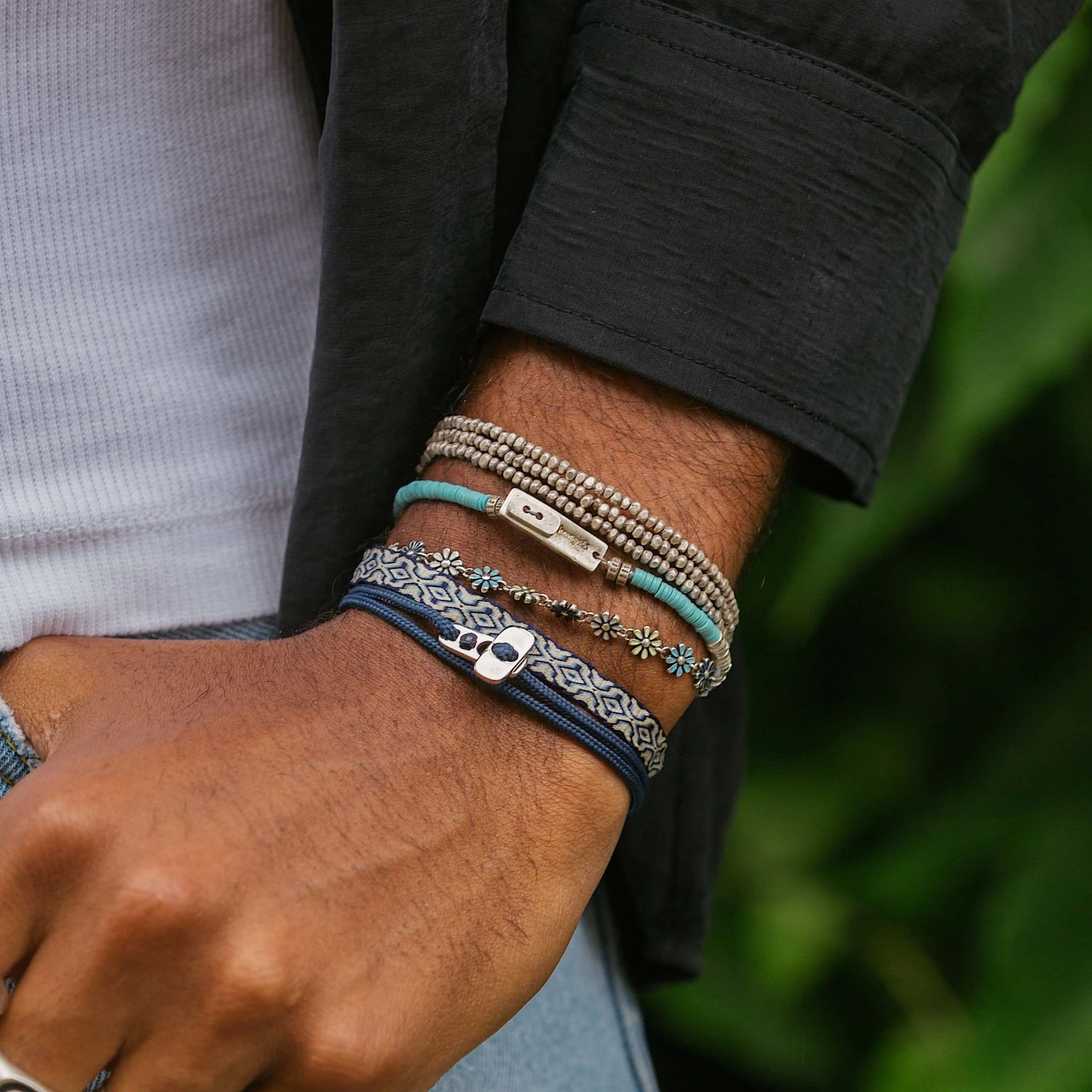 Sailing Cord Bracelet With Silver Clasp (Black) - Image 3