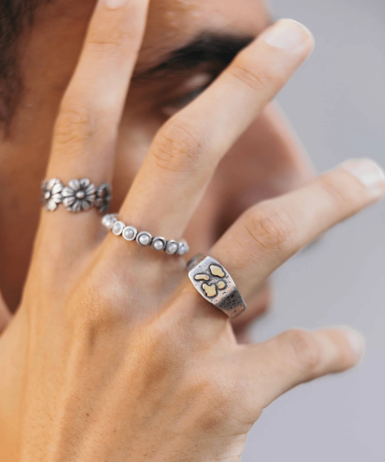 Sterling Silver Band Ring With Freshwater Pearls - Image 4